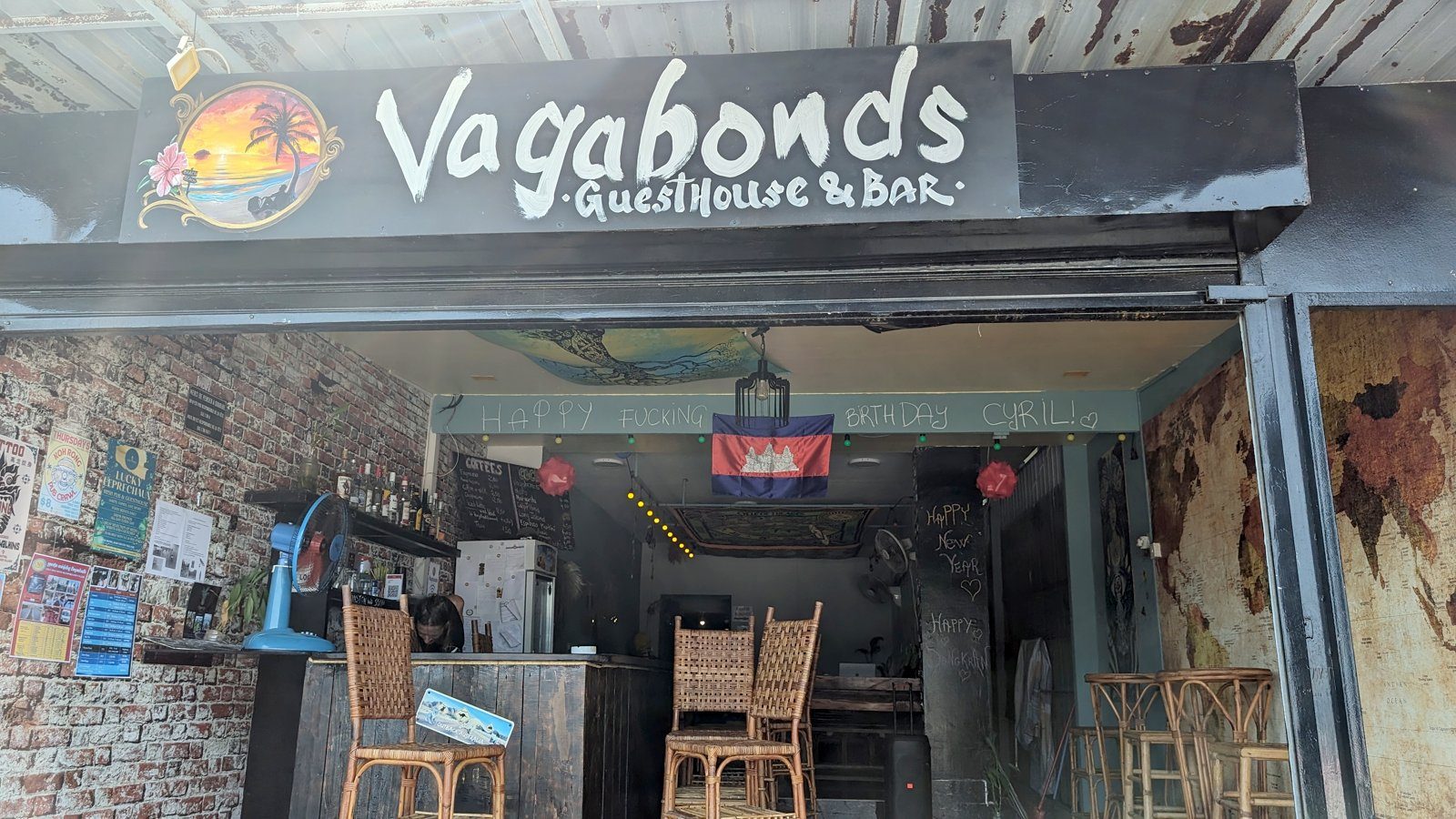 Vagabonds Guesthouse & Bar