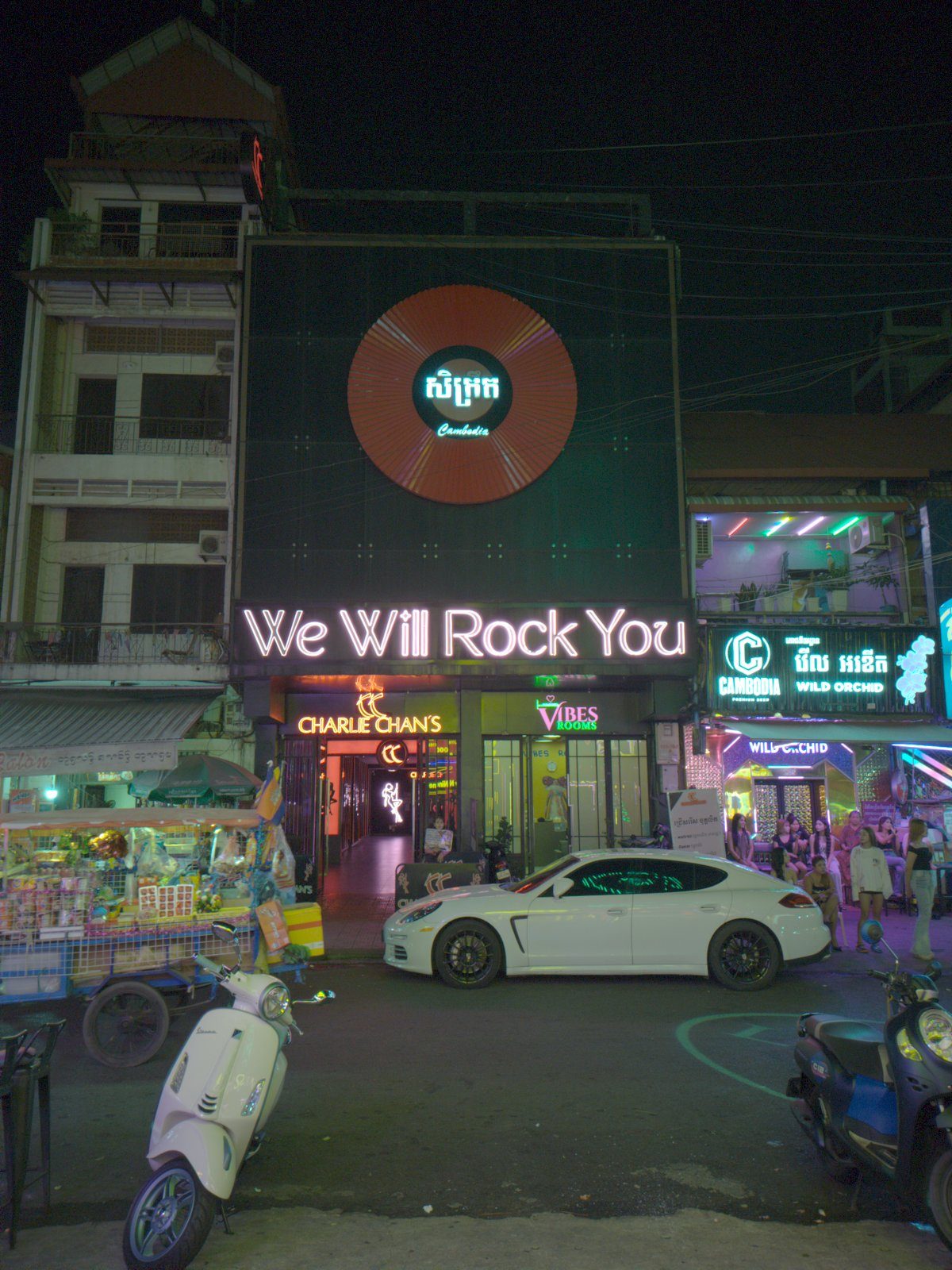 Charlie Chan's Club