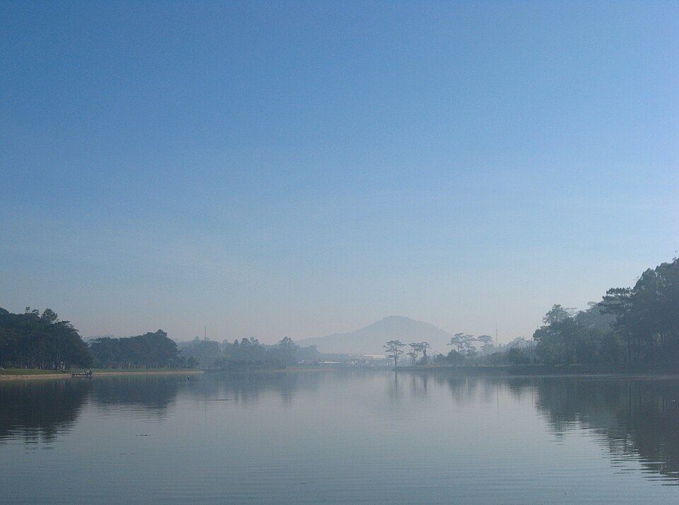 Xuân-Hương-See