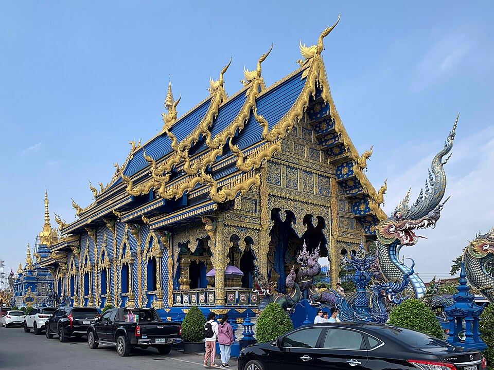 Blauer Tempel (Wat Rong Suea Ten)